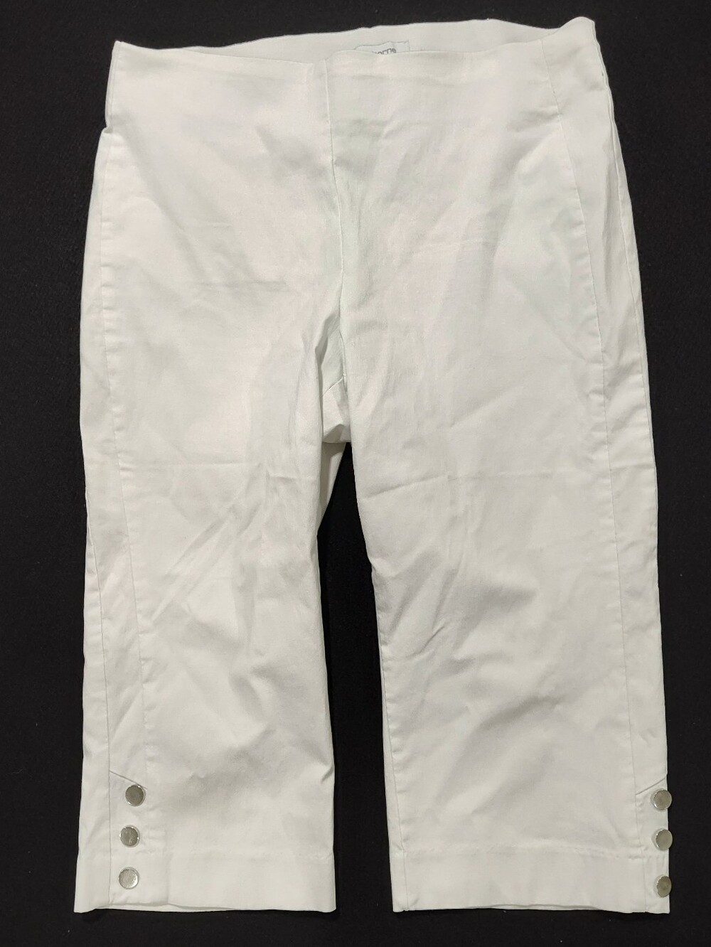 Liz Claiborne Women's White Capri Pants, Lori, Size 10, Comfortable, 11179-9